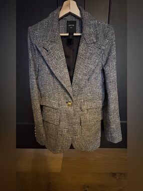 Smythe Birkin Black & White Tweed Blazer Size 10 with Gold Button